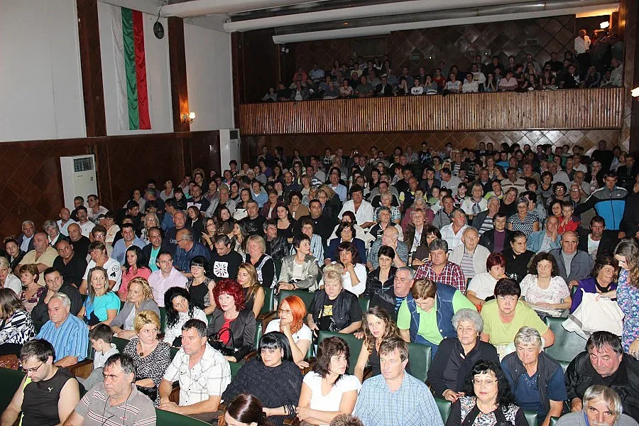 ГЕРБ откри предизборната кампания в Септември