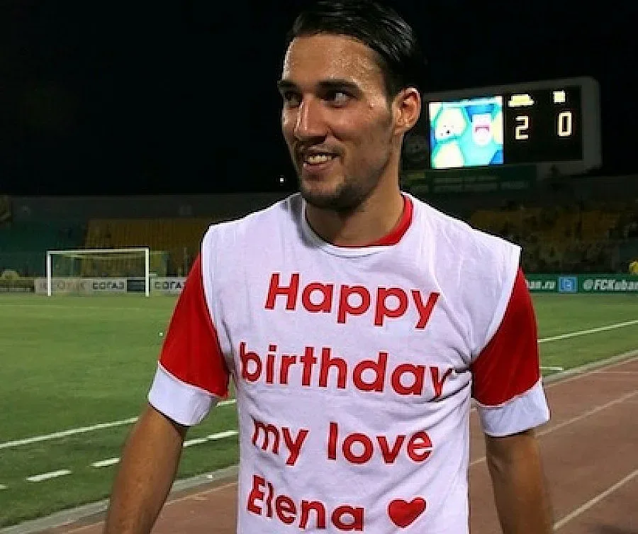 Русия лудна по Ивелин Попов (ВИДЕО)