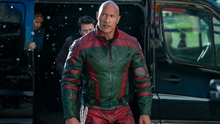 Защо филм с Дуейн Джонсън превъртя класациите