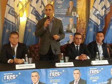 Цветан Цветанов в Сливен: Оставиха на ГЕРБ сметката от банкета