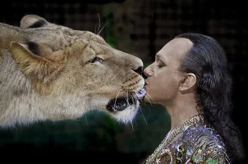 Кралят на цирка Гия Ерадзе: Белият лъв е най-страшен