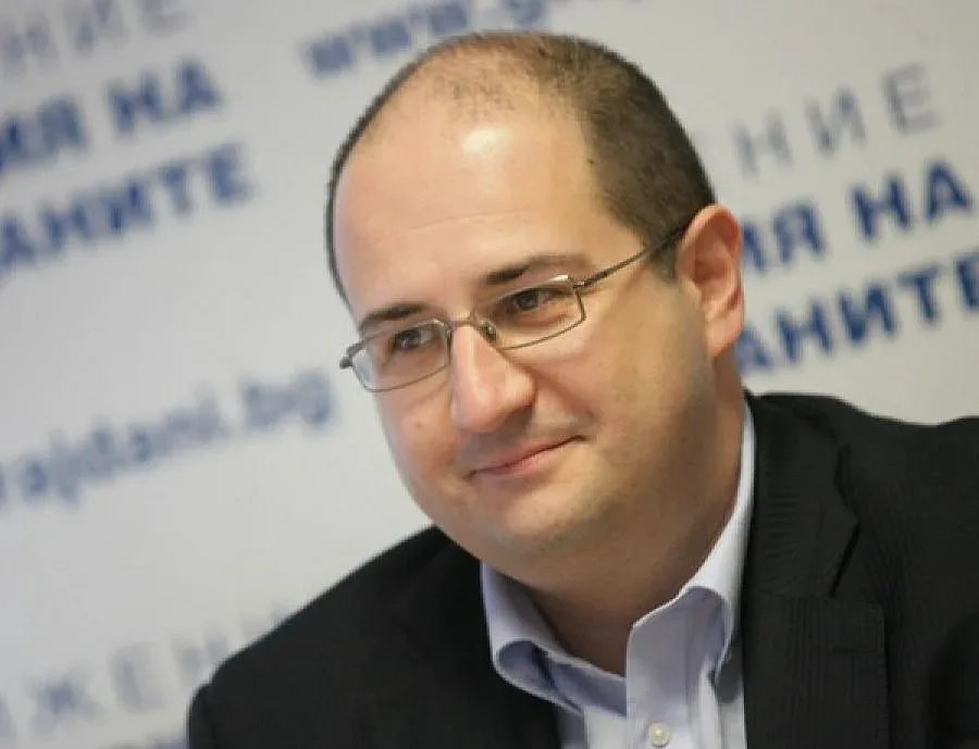 Прошков: Искаме да разрушим едноличното управление на София