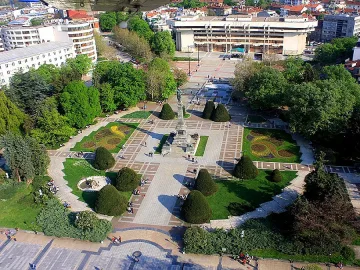 Дузина кандидати за кметския стол в Русе