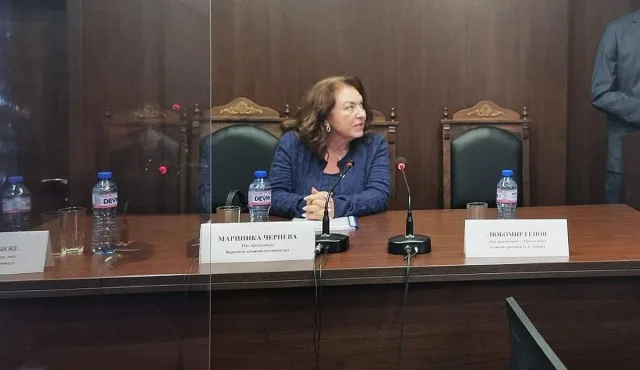 Зам.-шефка се съгласи да ръководи временно ВАС
