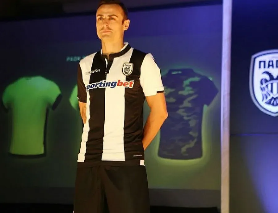 Гърция в шок: Бербатов станал приятел с левскар