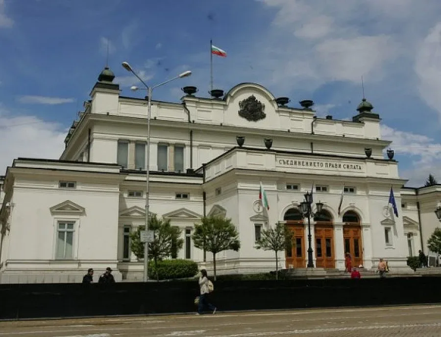 Парламентът събра кворум