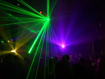 Светлинно шоу за Нощта на учените