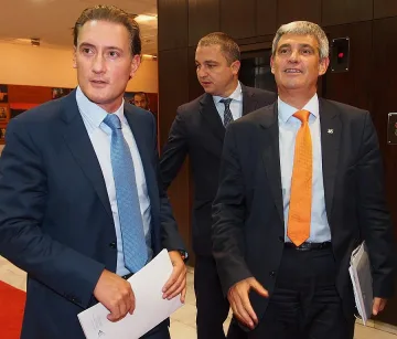 Бизнесът отлага протеста за тока (ОБЗОР)