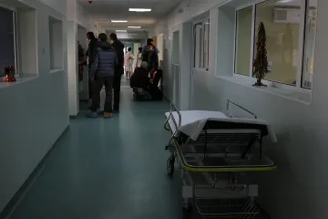 Болниците намалят приема през зимата