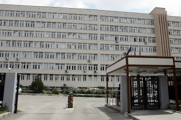 ДАНС затяга охраната си
