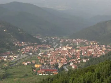 Чудотворна икона води миряни в Якоруда