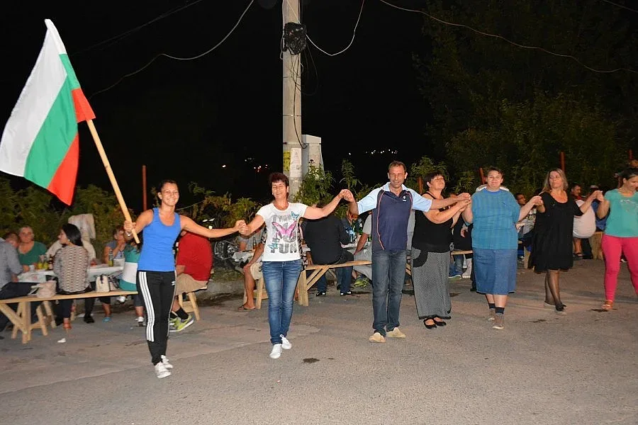 Над 1000 гости на кукерски курбан