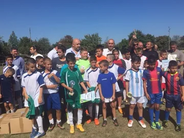 Спортът изкара на  улицата 350 000