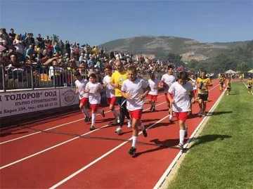 Цветанов бяга 5 км в подкрепа на Тотев