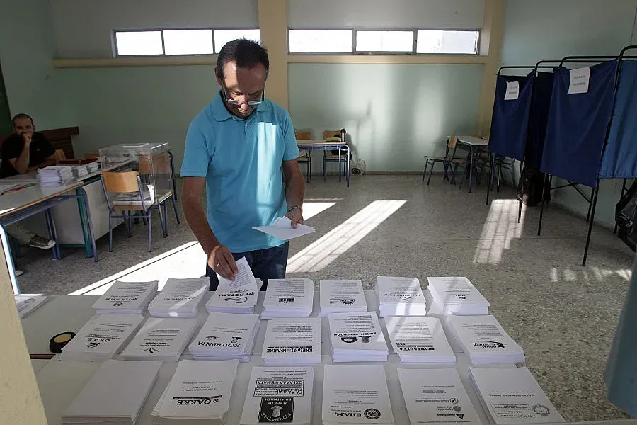 Журналистически екзит пол даде победа на СИРИЗА 