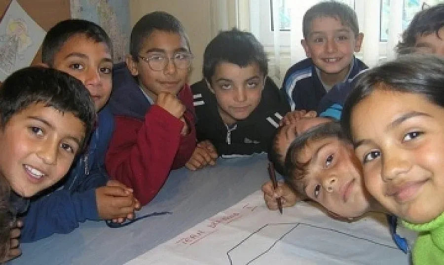 Всеки втори не иска  ромчета в училище