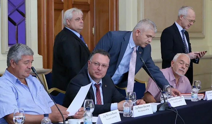 Болниците искат отпадане на лимитите