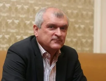 Главчев: Емоция продиктува искането на оставката ми