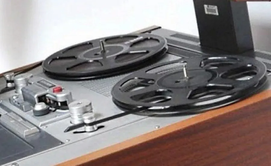 Службите ще могат да подслушват и 1 година