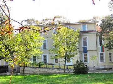 Морска компания празнува четвърт век с благотворителна акция 