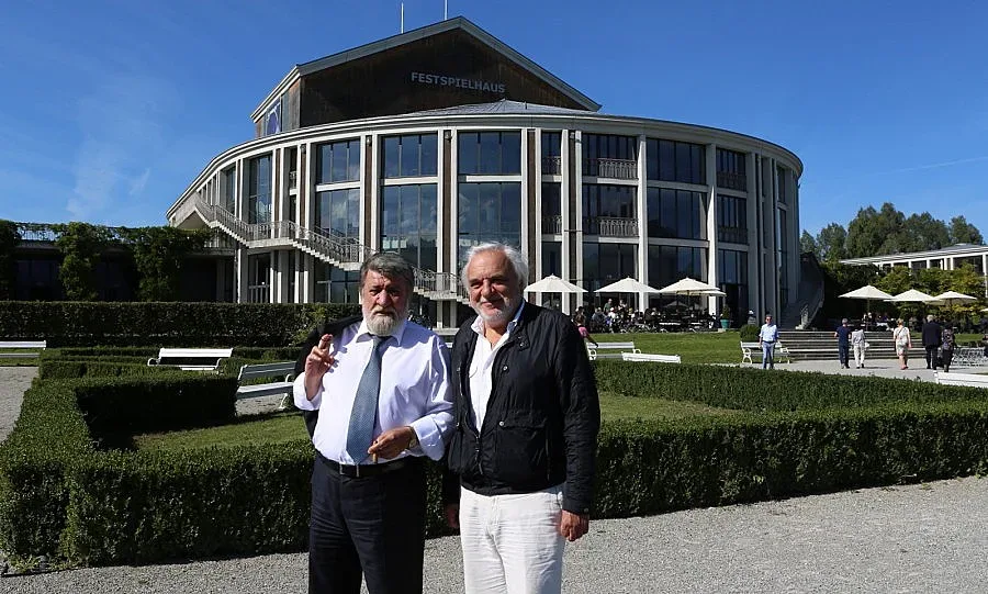 Карталов в дворец за ЧРД