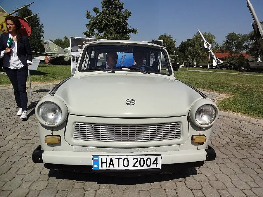 Трабантът на Паси стана машина на времето