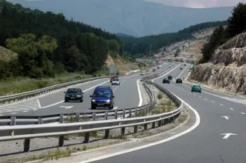 Село храни магистрала с най-голямата скара