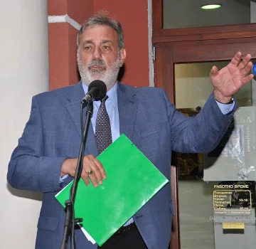 Вечен кмет, губернатор и 23-годишен философ