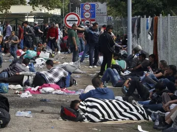 Бежанци в капан на сръбско-унгарската граница (ОБЗОР)