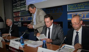 Бизнесът: Премахнете осигурителните прагове (ОБЗОР)