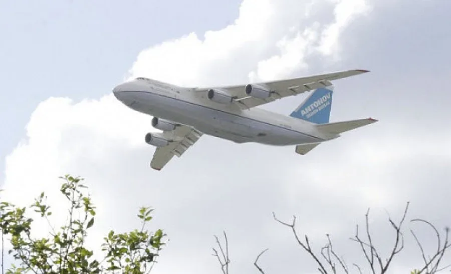 Искат от Ирак да затвори небето си