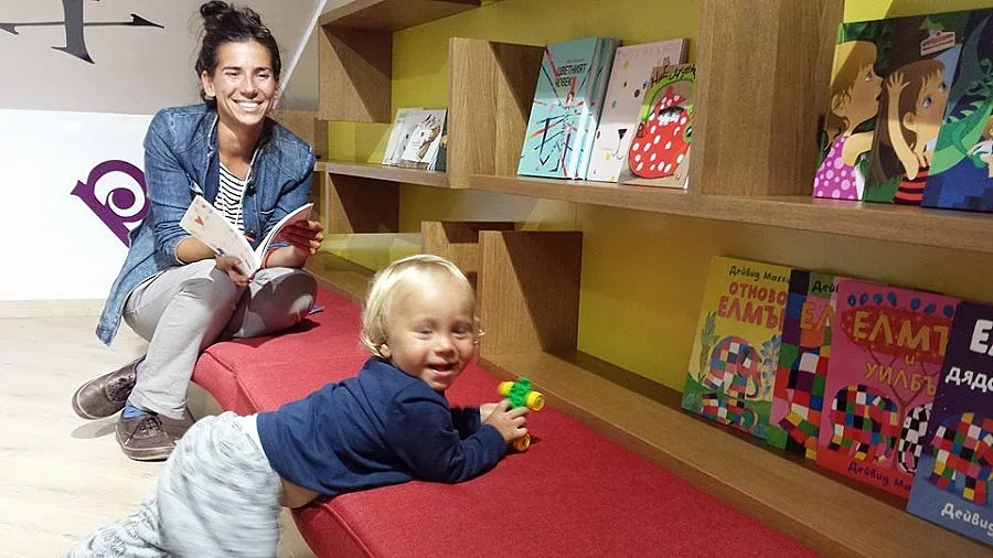 24 часа четене в НДК