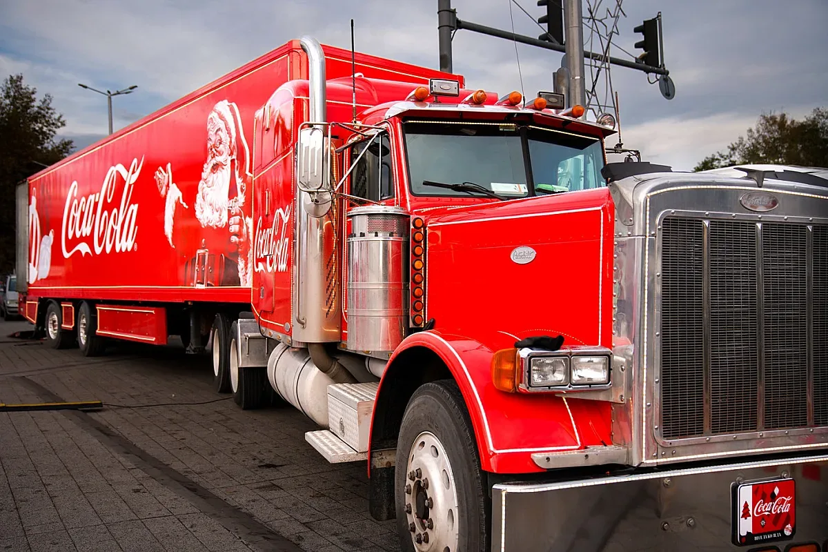 Lidl посреща Камиона на добрината на Coca-Cola и в София