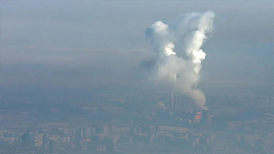 Русе обгазен от вредни емисии на първия учебен ден