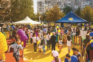 Лидл откри интерактивна детска площадка в София