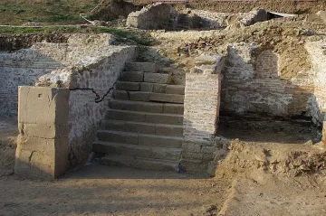 Подпорна стена пази ценна находка в Хераклея Синтика