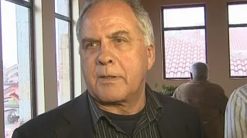 Волейболът с 1 млн. дългове