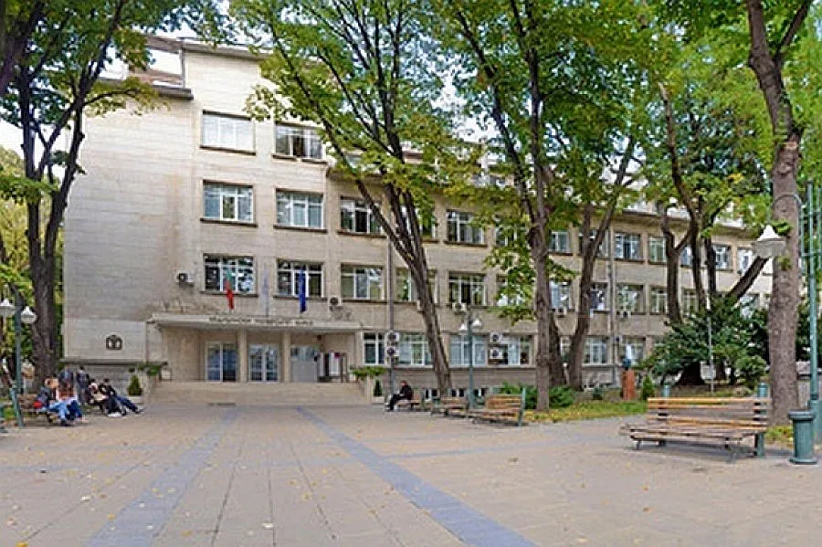С 1300 първокурсници откри академична година МУ във Варна