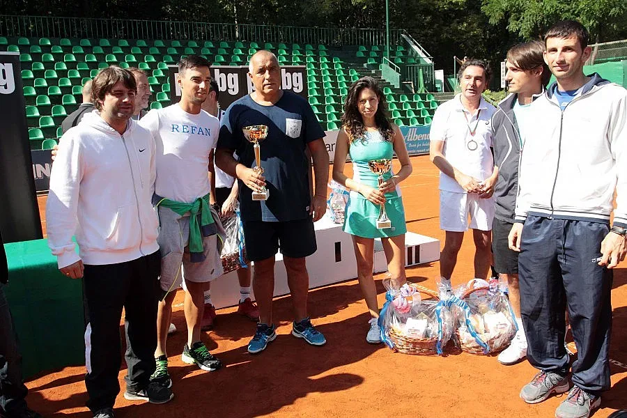 Борисов вдигна и купата на шампионите (ОБЗОР)