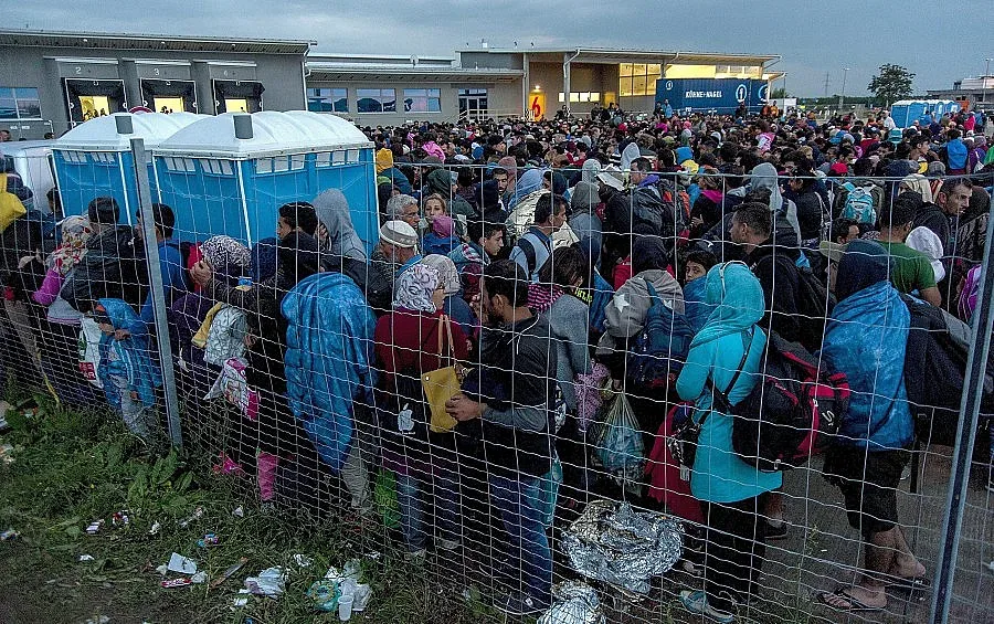 Канада дава 200 млн. долара за бежанците