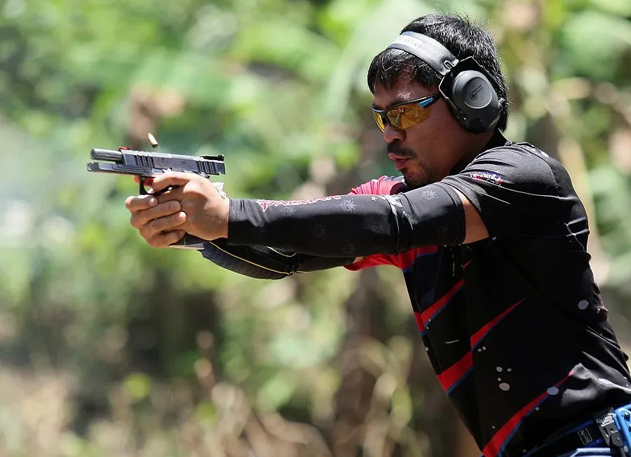 Пакиао поиска реванш от Мейуедър