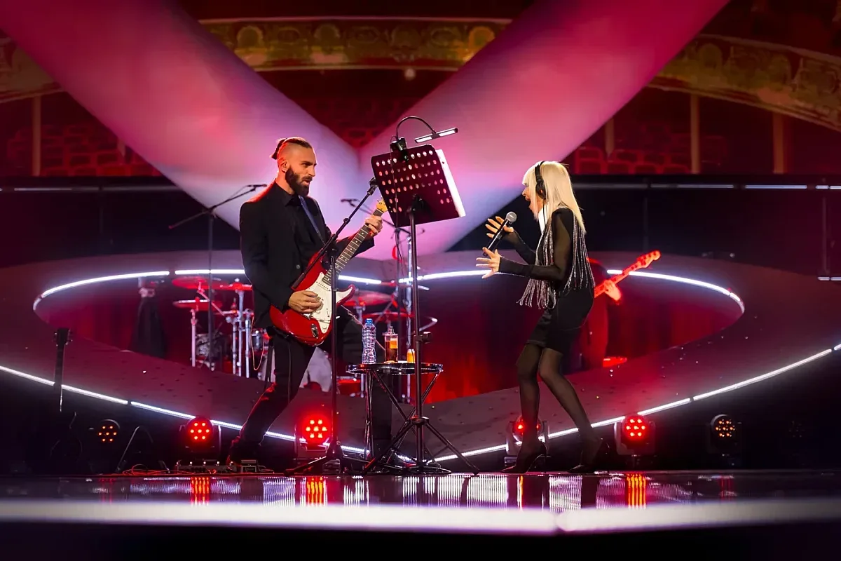 Лили прати писмо на завистниците, зарадва феновете