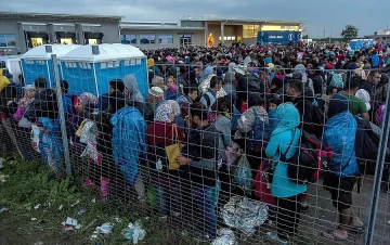 Унгарската армия вече е на границата