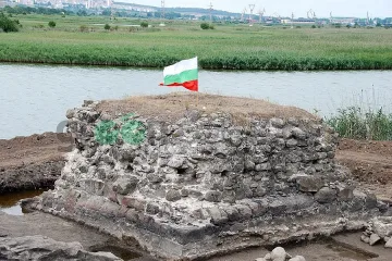 Откриха пристанище с митница на Форос