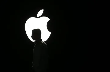 Apple представи новите си телефони