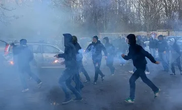 Полицията почва арести в Сектор "Б"