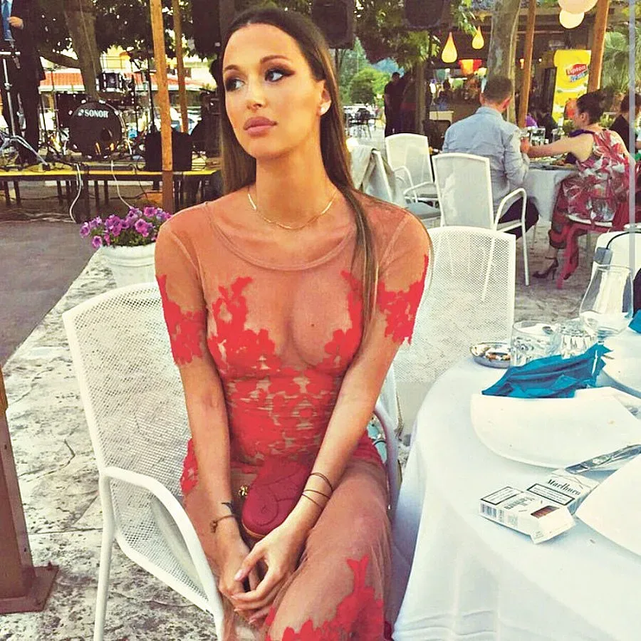 Любовница роди от сръбски национал