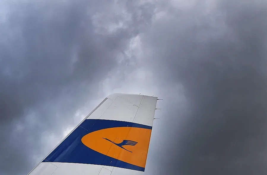 Пилотите на "Луфтханза" на стачка днес