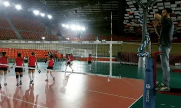 Волейболистките на България до 20 г. победиха жените на Бурсаспор