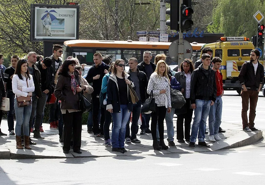 ЦРУ ни преброи: 7 186 893 е населението на България